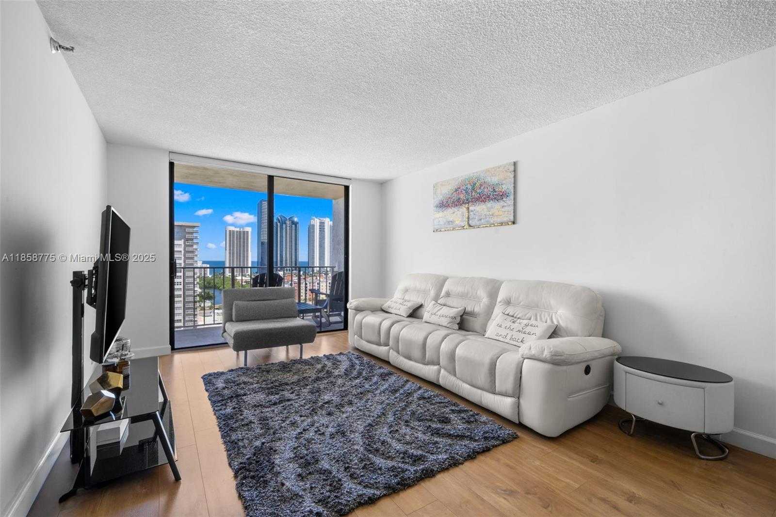 Small Image of 290 174TH ST #1914, Sunny Isles Beach Number 11