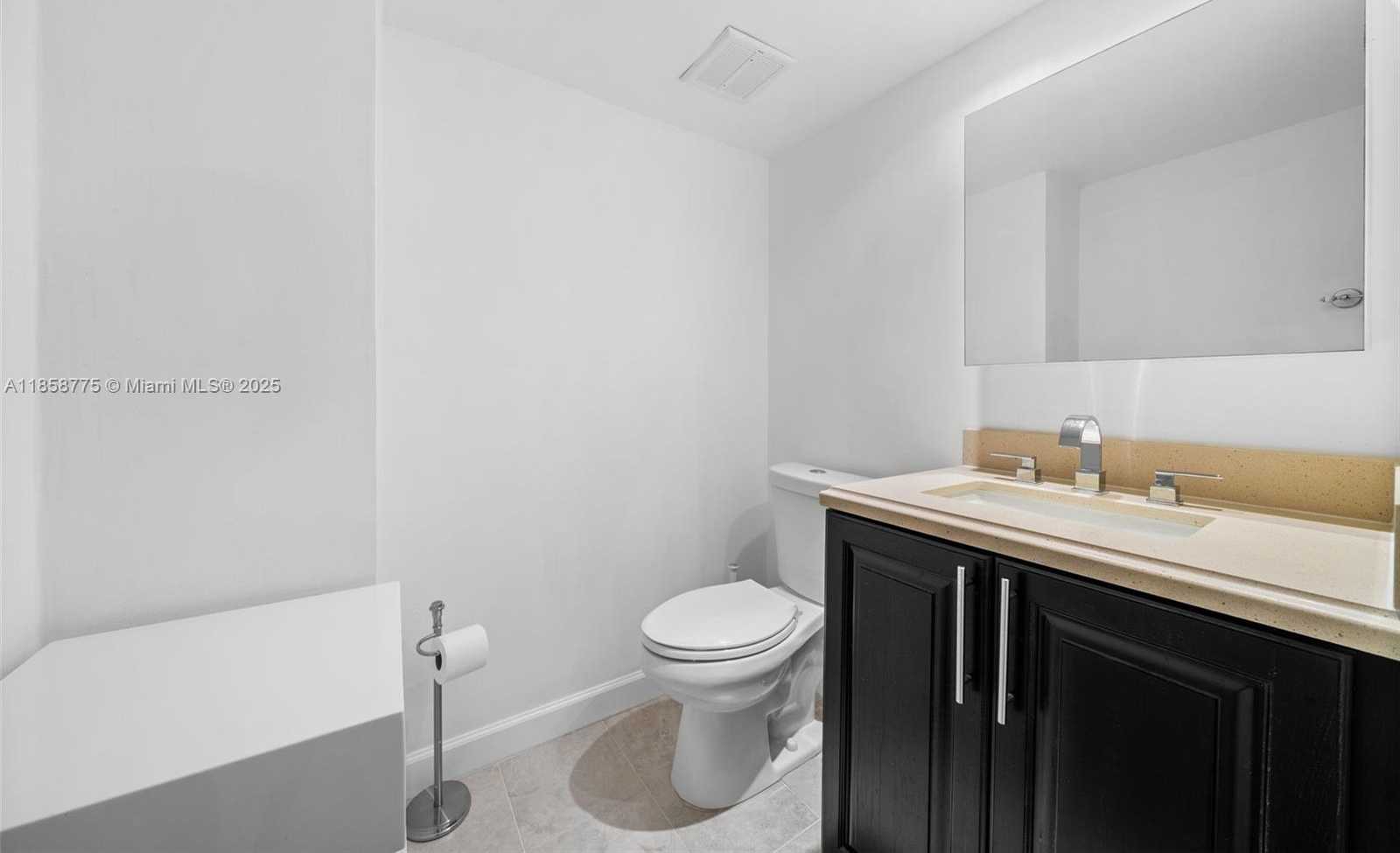 Small Image of 290 174TH ST #1914, Sunny Isles Beach Number 16