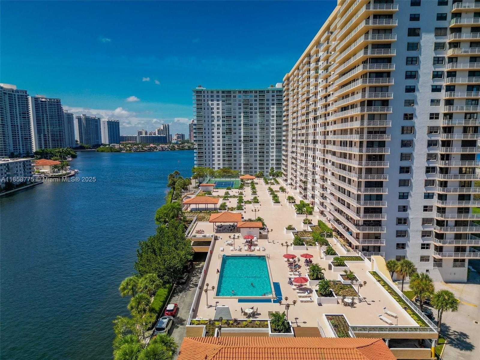 Small Image of 290 174TH ST #1914, Sunny Isles Beach Number 22