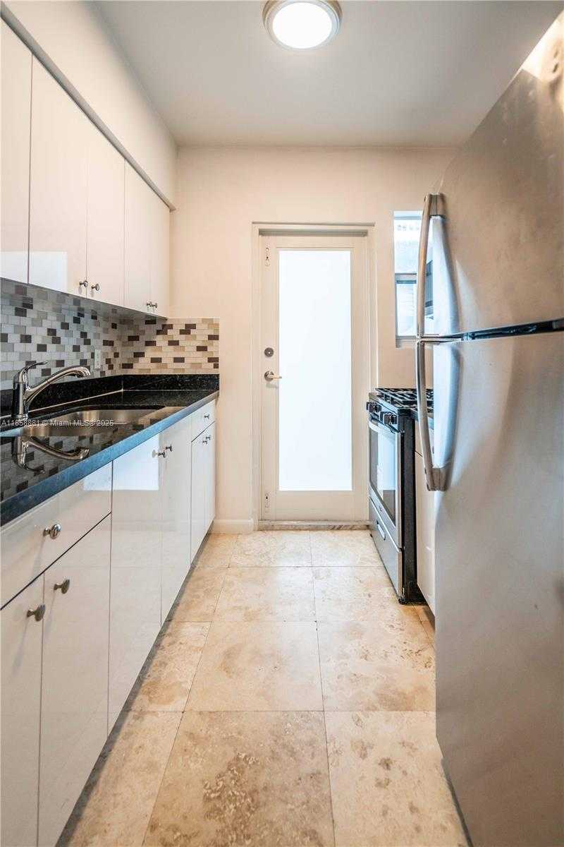 Small Image of 1120 EUCLID AVE #15, Miami Beach Number 10