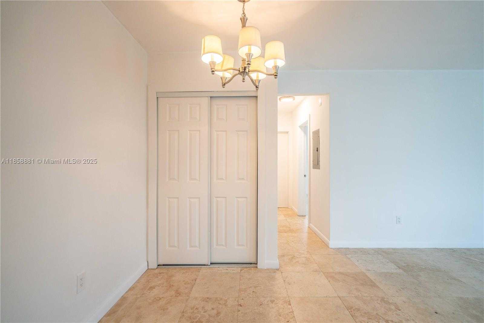 Small Image of 1120 EUCLID AVE #15, Miami Beach Number 9