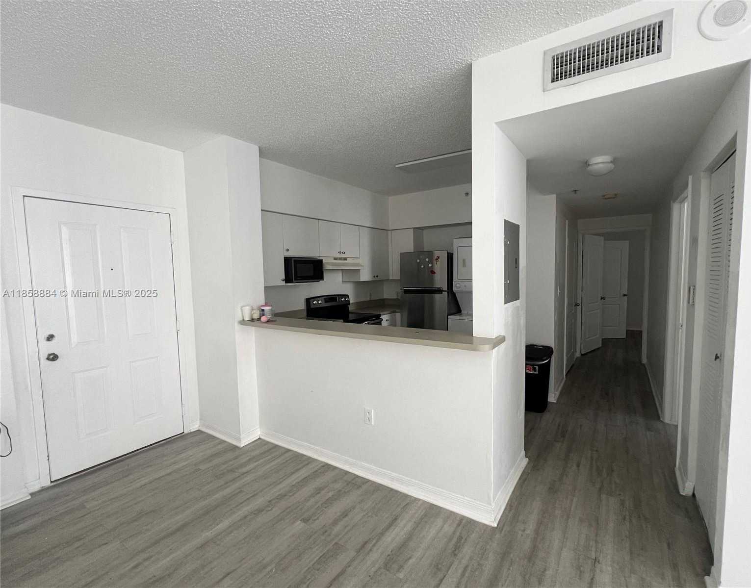 Small Image of 5099 NORTH WEST 7TH ST #1006, Miami Number 4