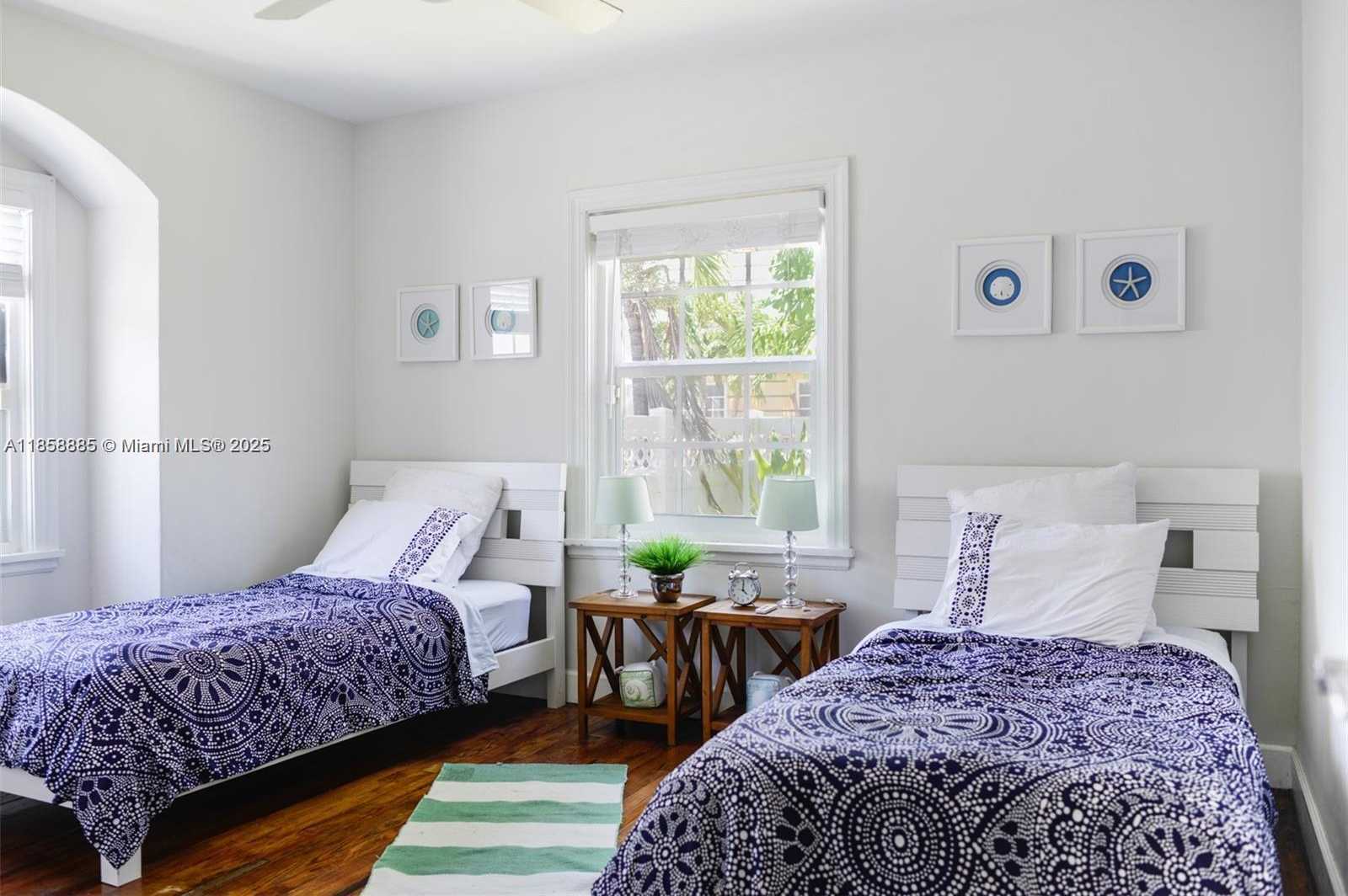 Small Image of 7611 ABBOTT #7611, Miami Beach Number 12