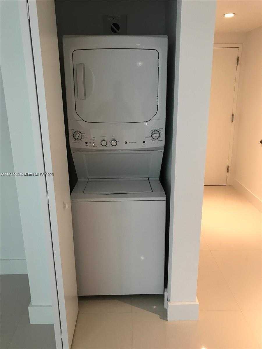 Small Image of 1300 SOUTH MIAMI AVE #2310, Miami Number 9