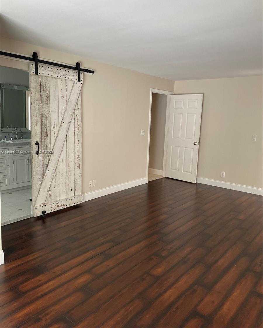 Small Image of 9305 OLD PINE RD, Boca Raton Number 12