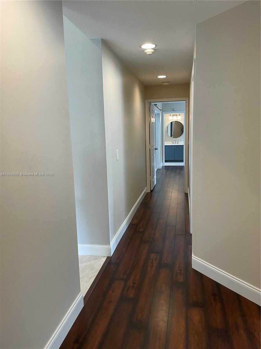 Small Image of 9305 OLD PINE RD, Boca Raton Number 18