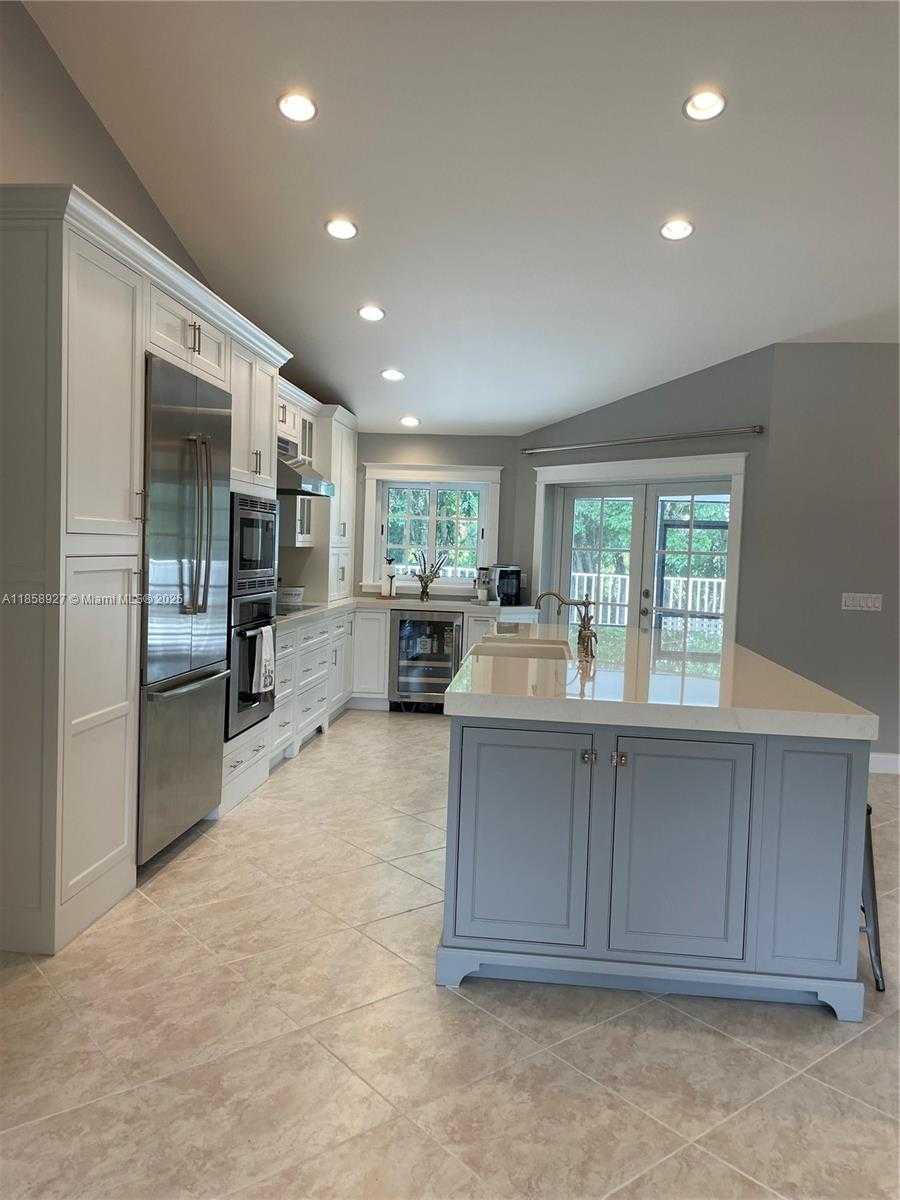 Small Image of 9305 OLD PINE RD, Boca Raton Number 3