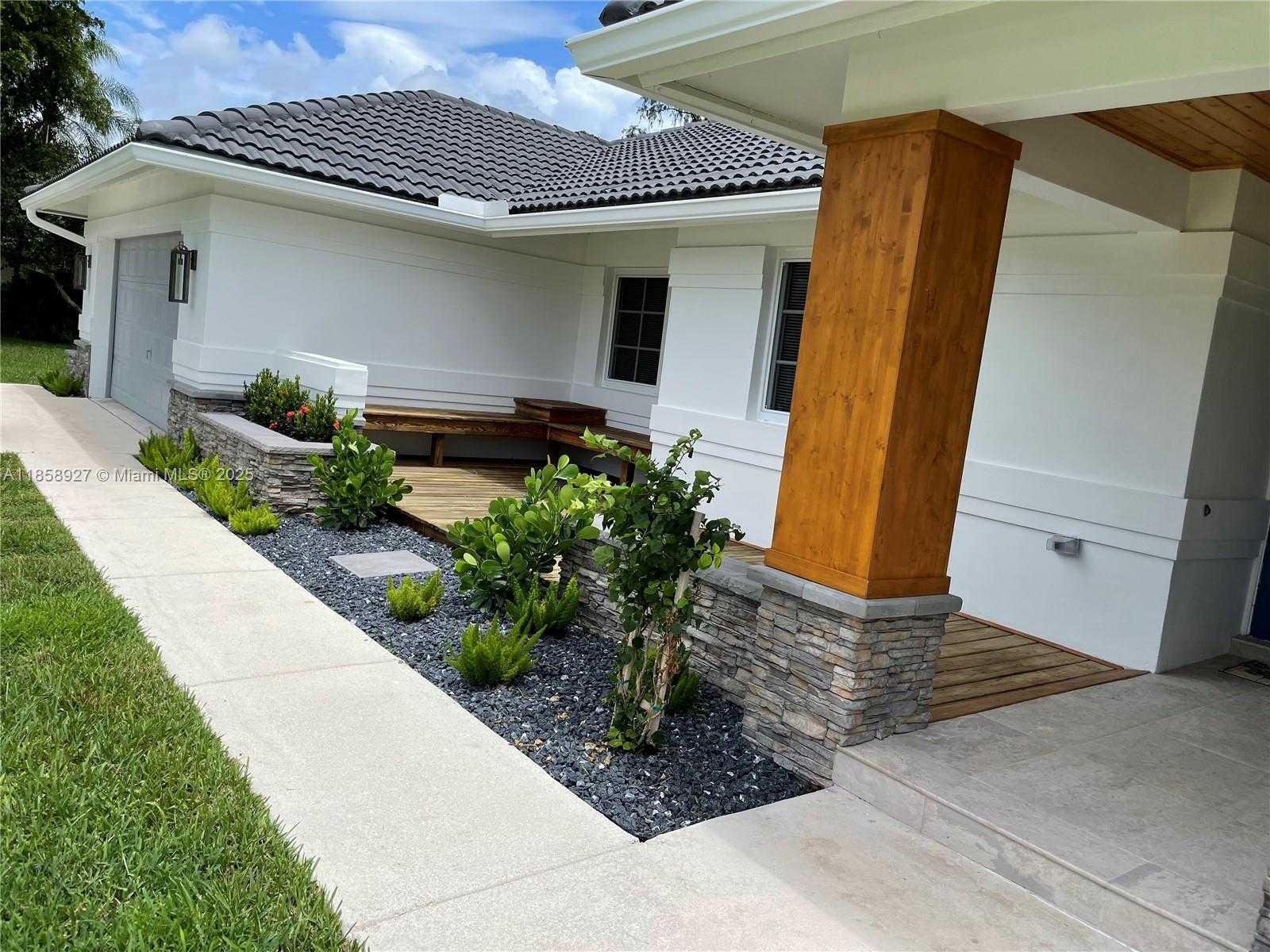Small Image of 9305 OLD PINE RD, Boca Raton Number 31