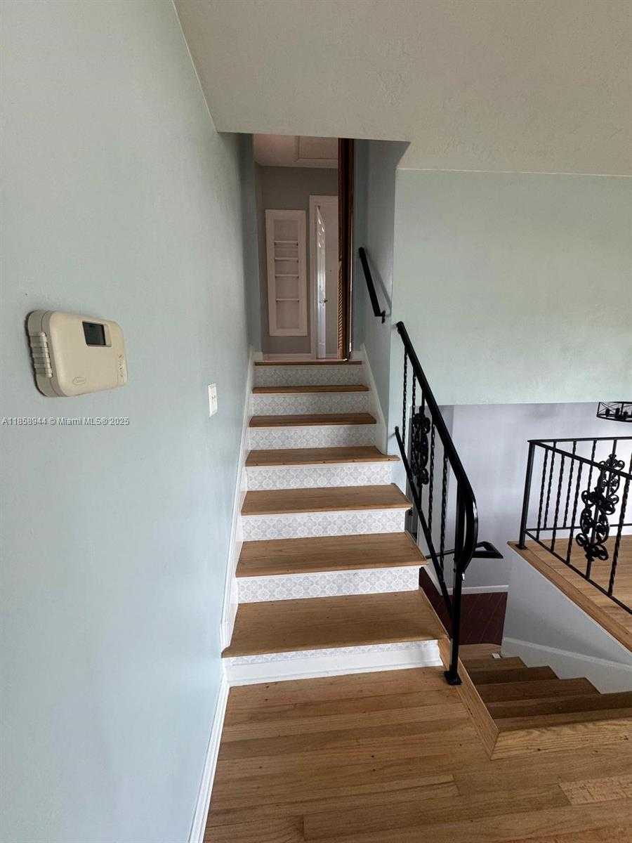 Small Image of 141 NORTH WEST 72 WAY #A, Pembroke Pines Number 10