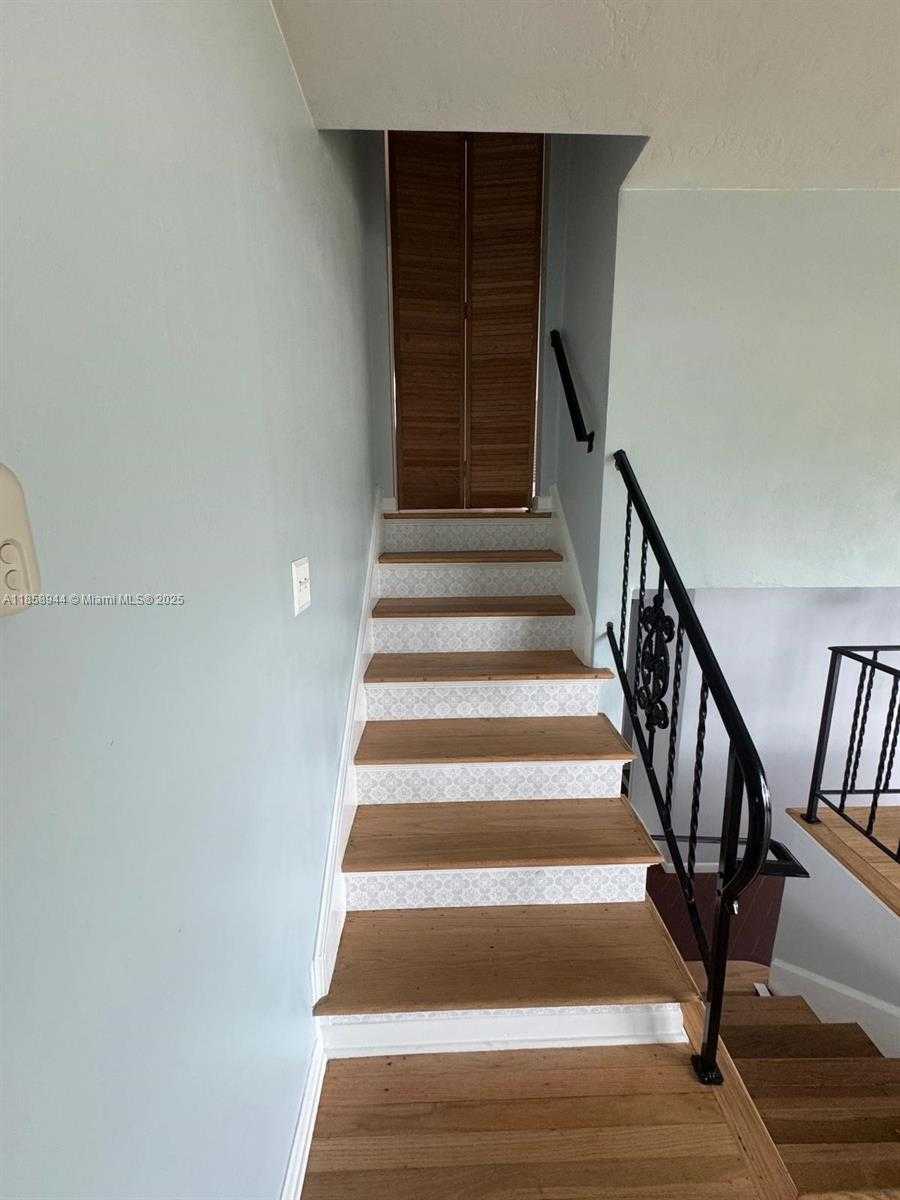 Small Image of 141 NORTH WEST 72 WAY #A, Pembroke Pines Number 11