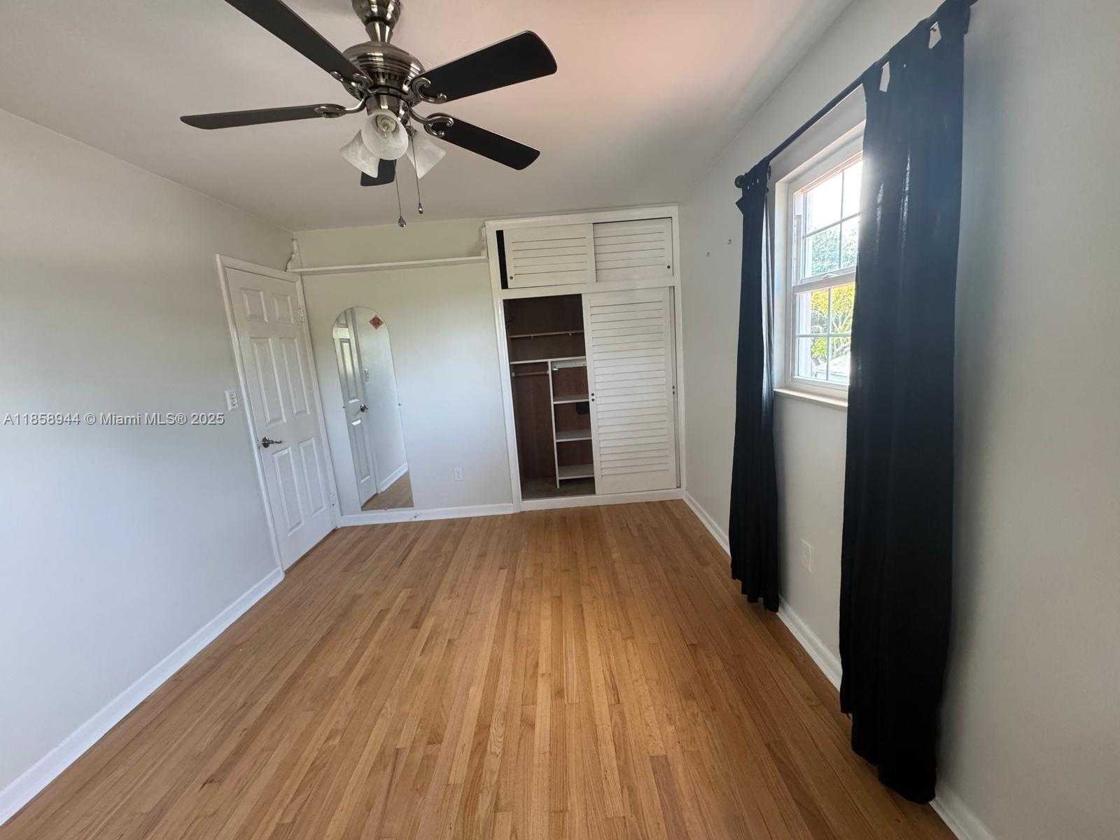 Small Image of 141 NORTH WEST 72 WAY #A, Pembroke Pines Number 17
