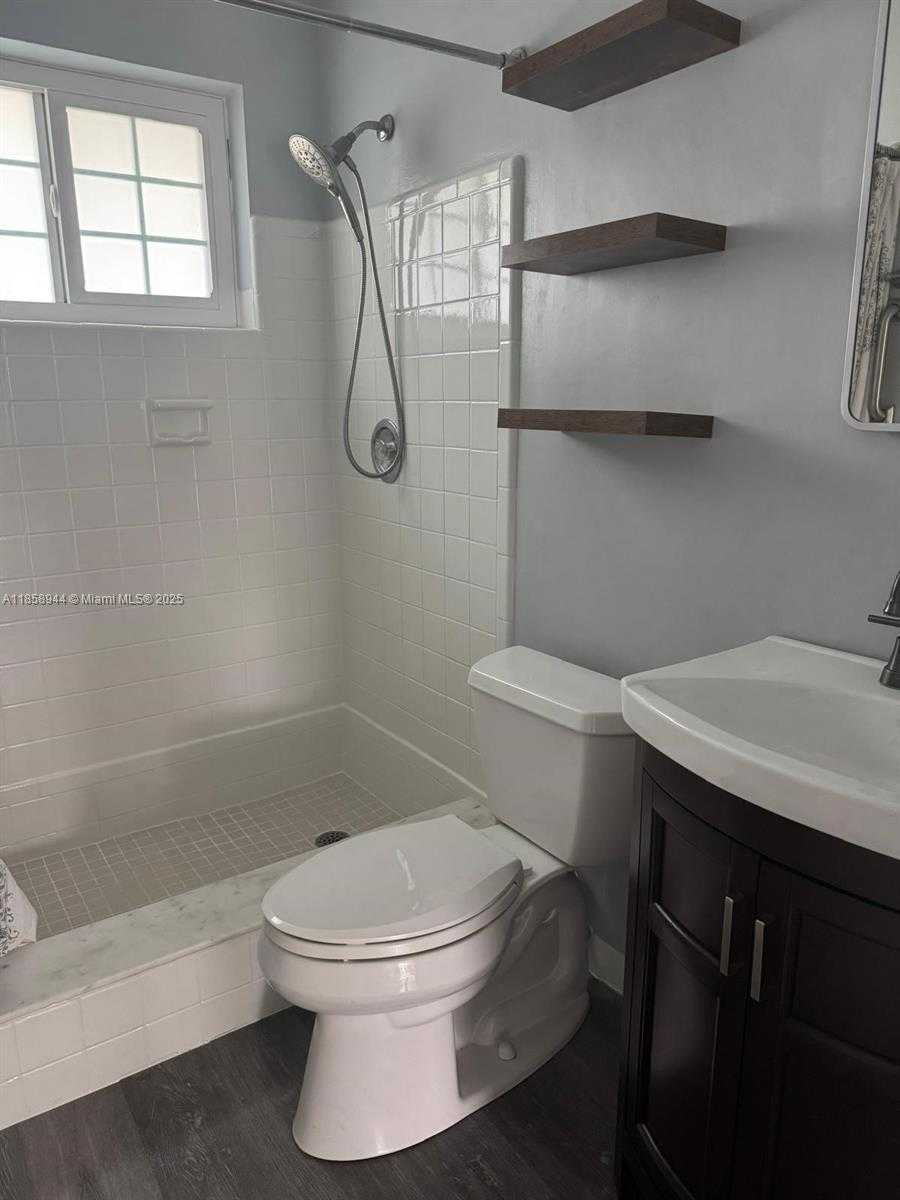 Small Image of 141 NORTH WEST 72 WAY #A, Pembroke Pines Number 3