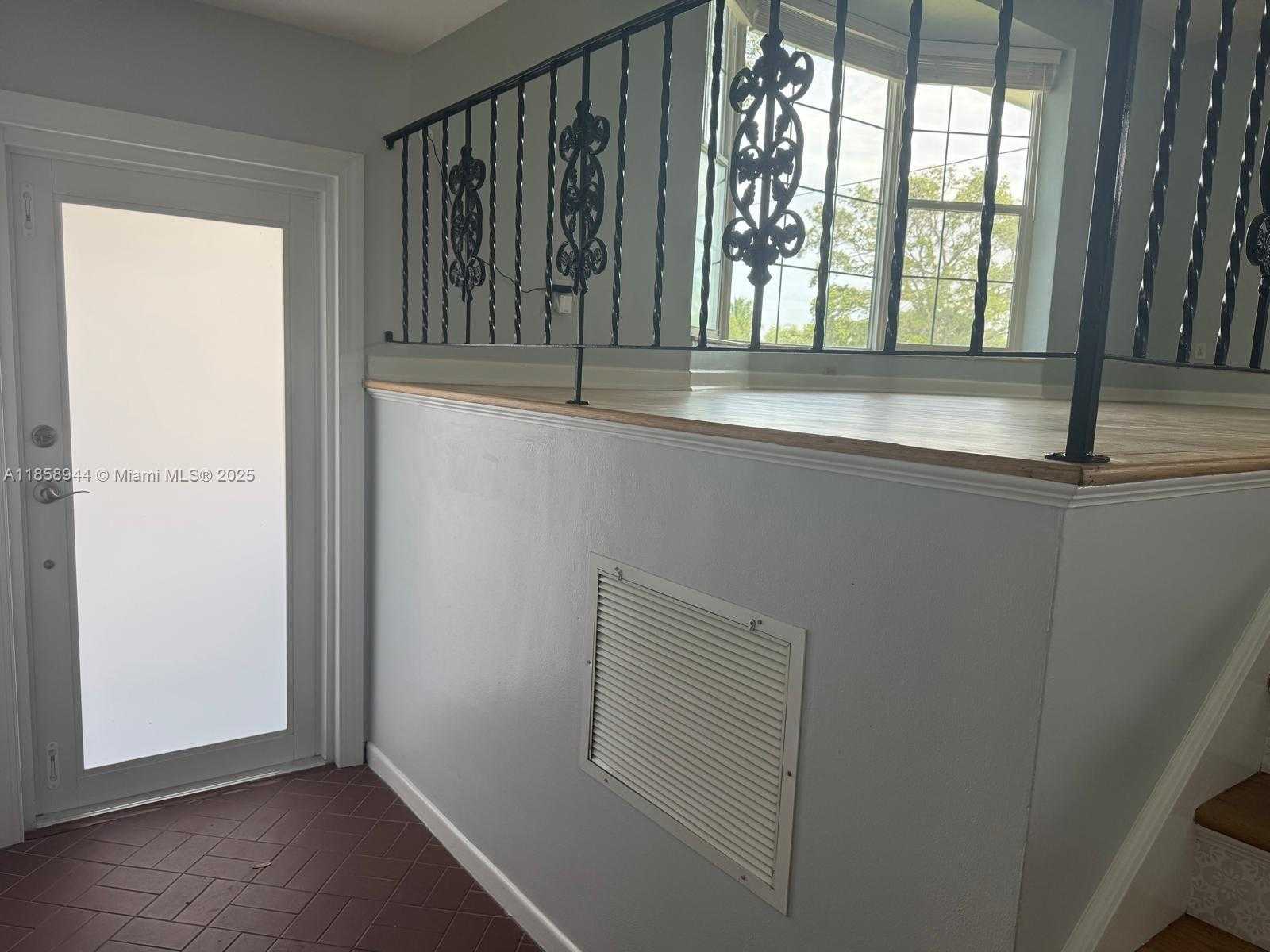 Small Image of 141 NORTH WEST 72 WAY #A, Pembroke Pines Number 5