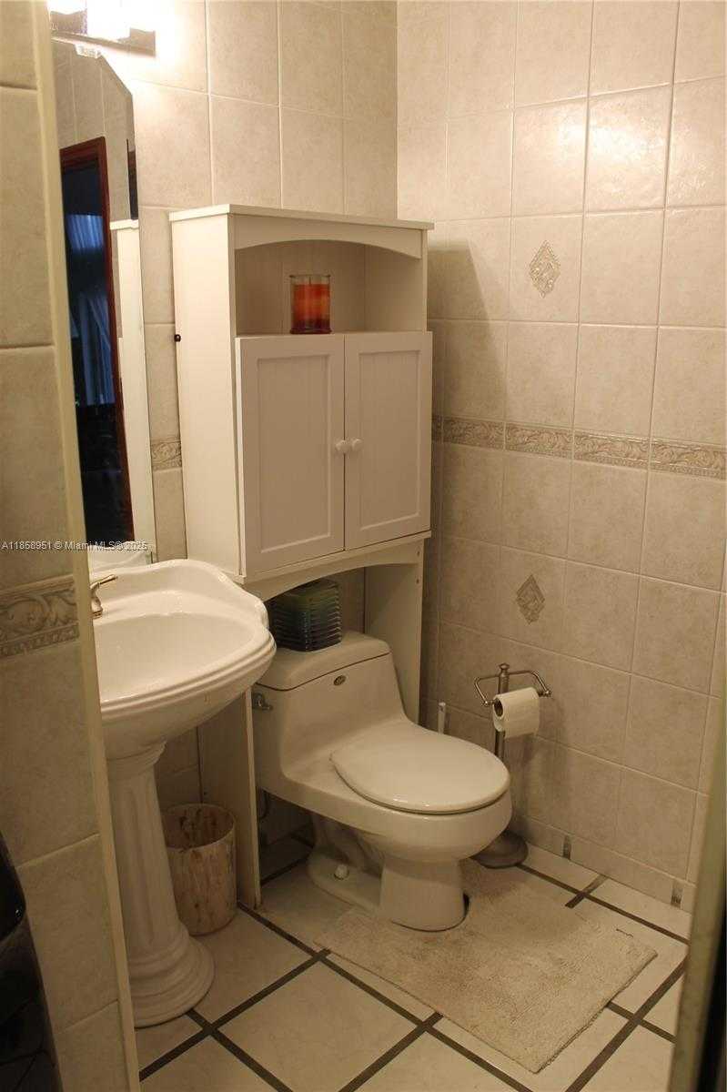 Imagen de Pequeño Objeto
