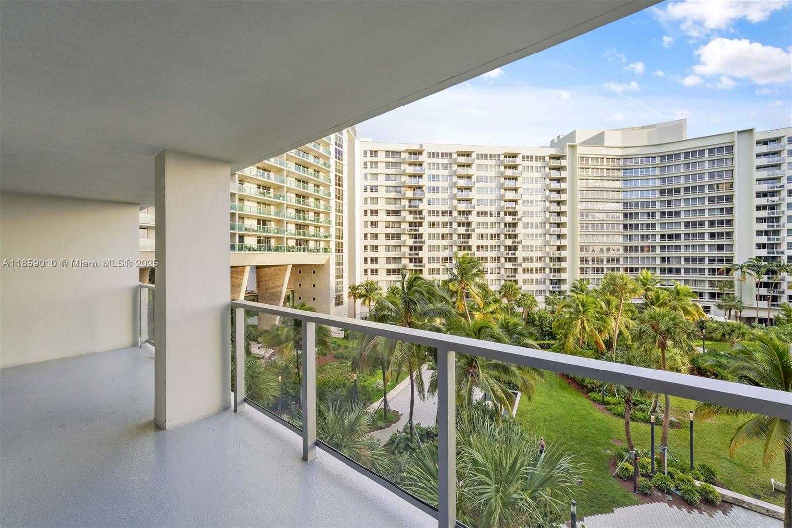 Small Image of 1500 BAY RD #N-0226, Miami Beach Number 12