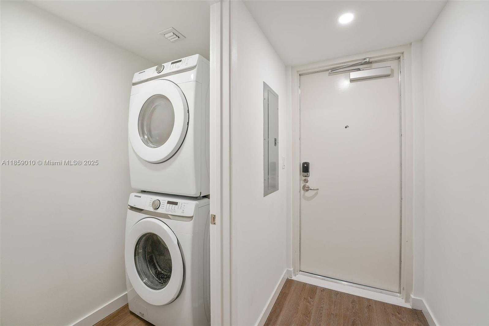 Small Image of 1500 BAY RD #N-0226, Miami Beach Number 18