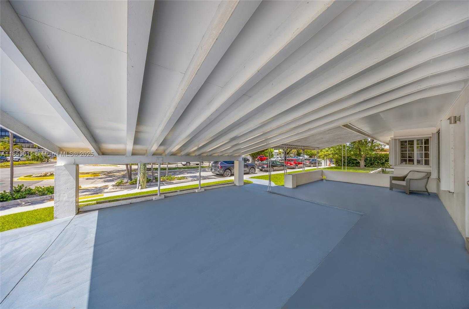 Small Image of 1700 NORTH TREASURE DR, North Bay Village Number 30