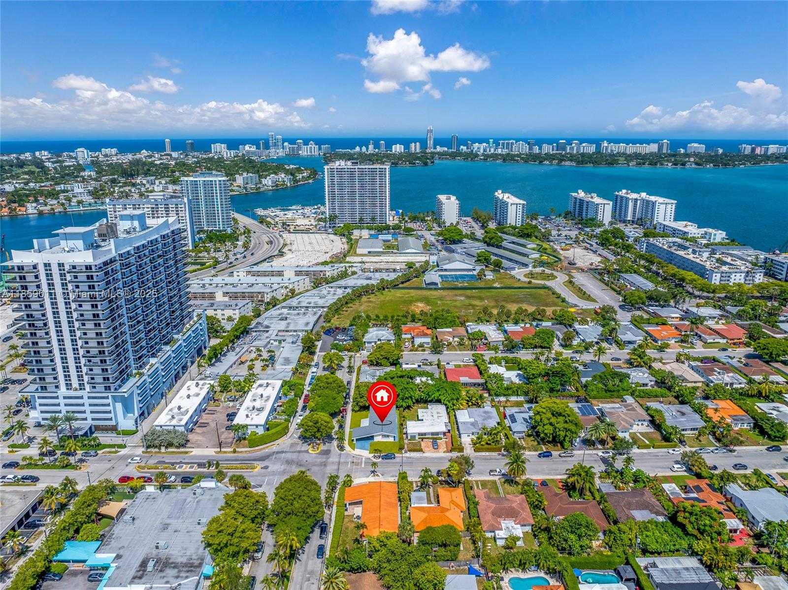 Small Image of 1700 NORTH TREASURE DR, North Bay Village Number 49
