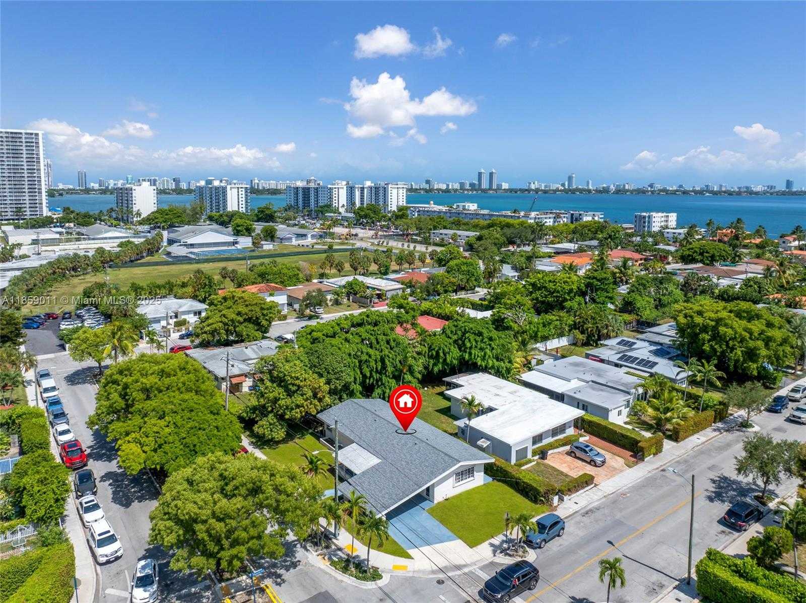 Small Image of 1700 NORTH TREASURE DR, North Bay Village Number 57