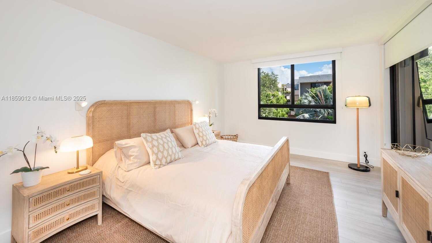 Small Image of 181 CRANDON BLVD #306, Key Biscayne Number 10
