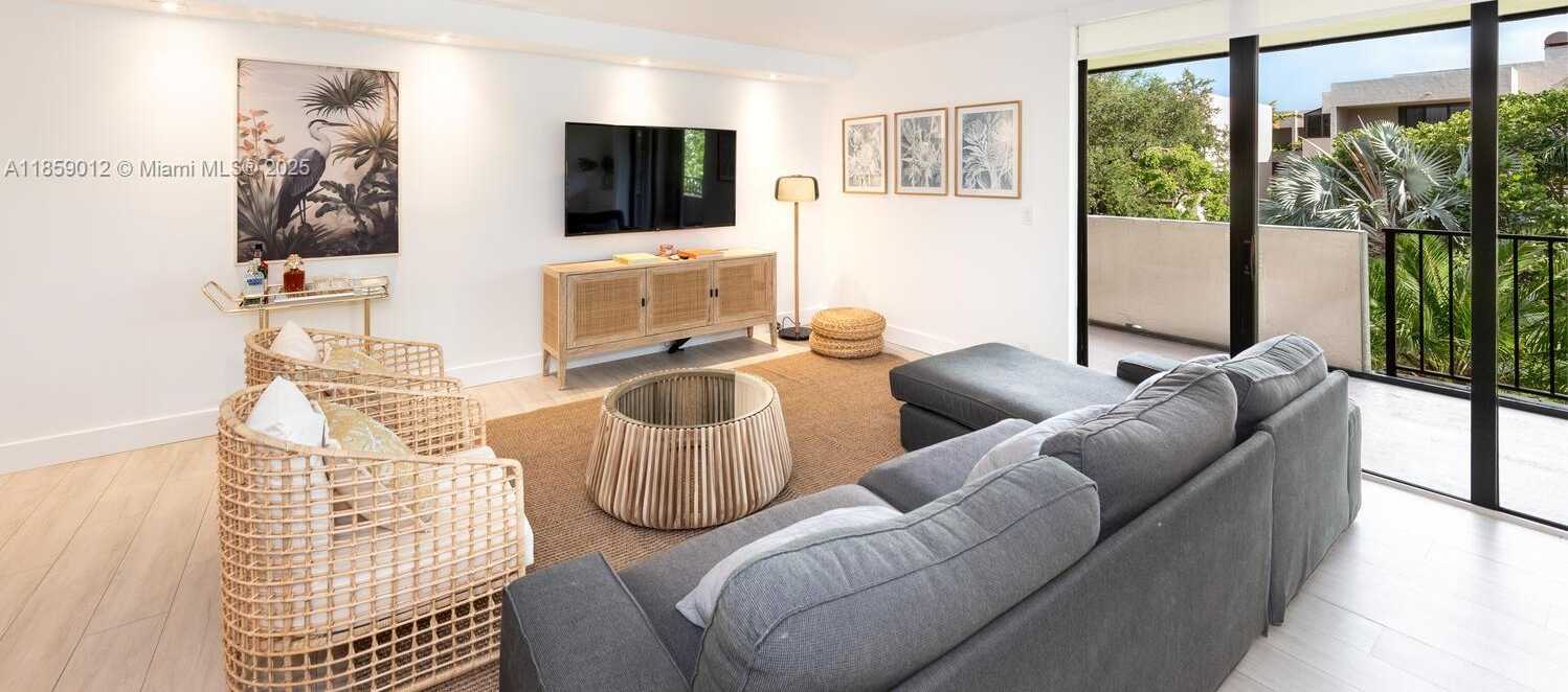 Small Image of 181 CRANDON BLVD #306, Key Biscayne Number 2