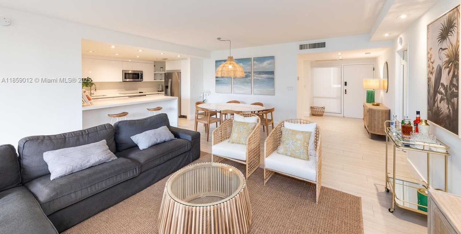 Small Image of 181 CRANDON BLVD #306, Key Biscayne Number 3