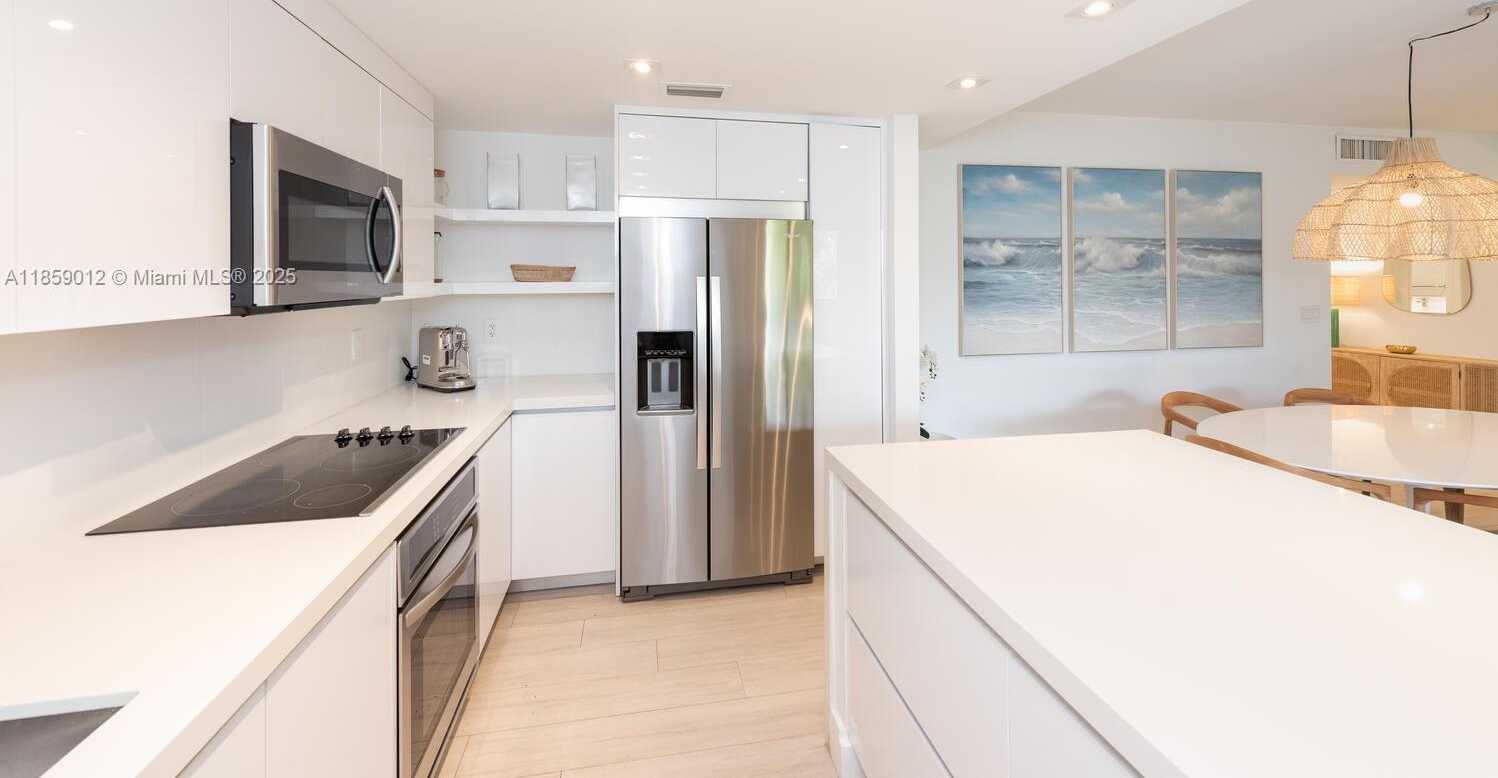 Small Image of 181 CRANDON BLVD #306, Key Biscayne Number 8