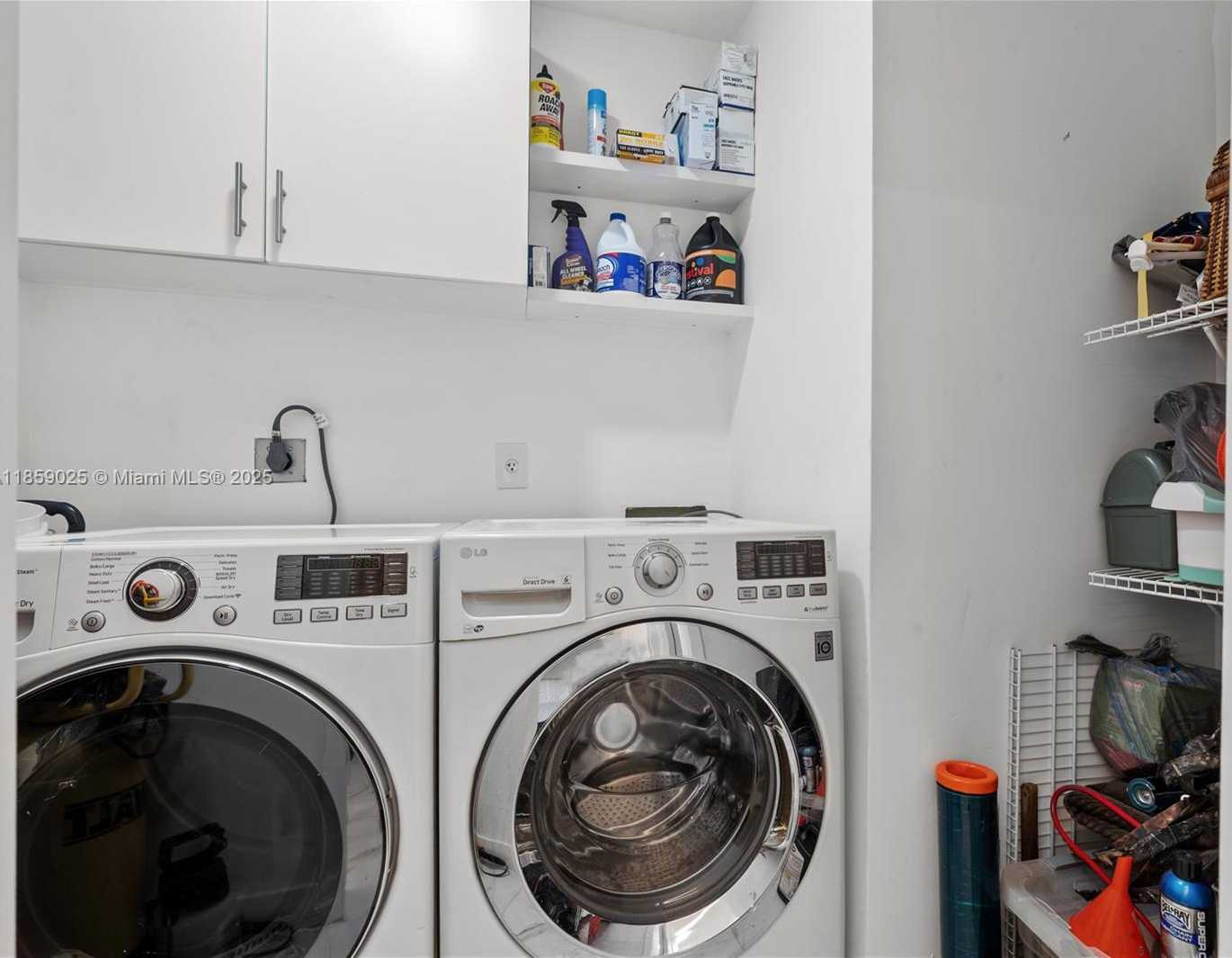 Small Image of 9502 SOUTH WEST 151ST CT #9502, Miami Number 28