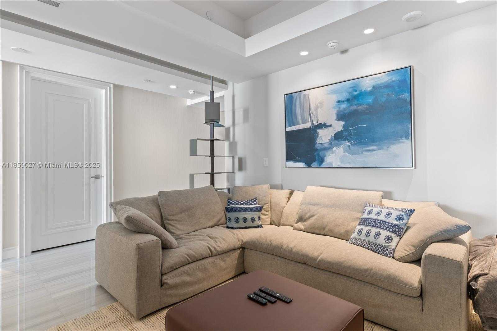 Small Image of 17901 COLLINS AVE #2103, Sunny Isles Beach Number 22