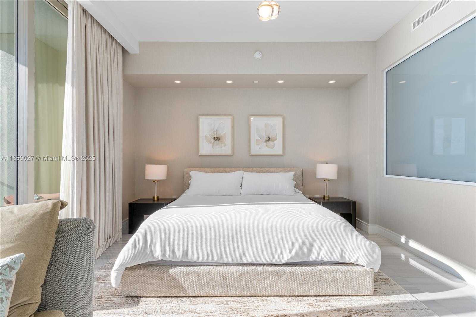 Small Image of 17901 COLLINS AVE #2103, Sunny Isles Beach Number 27