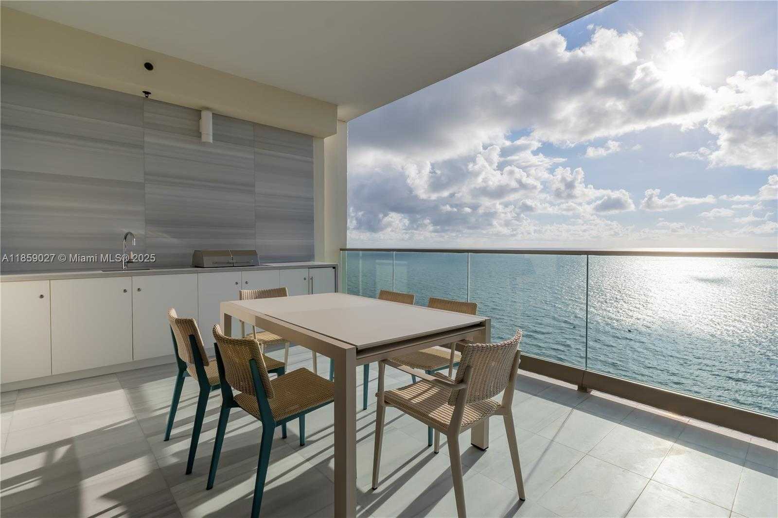 Small Image of 17901 COLLINS AVE #2103, Sunny Isles Beach Number 3