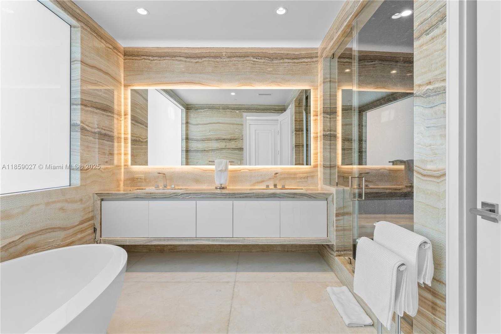 Small Image of 17901 COLLINS AVE #2103, Sunny Isles Beach Number 35