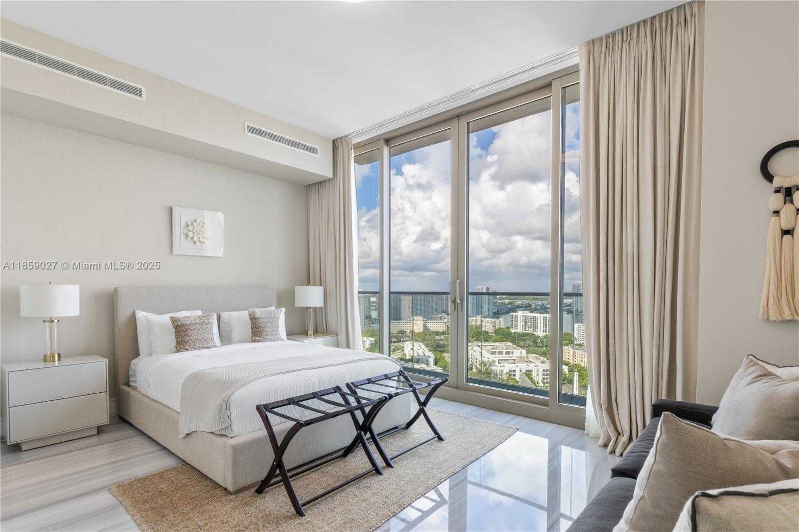 Small Image of 17901 COLLINS AVE #2103, Sunny Isles Beach Number 46