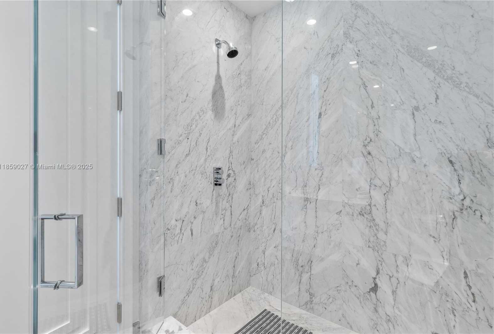 Small Image of 17901 COLLINS AVE #2103, Sunny Isles Beach Number 48