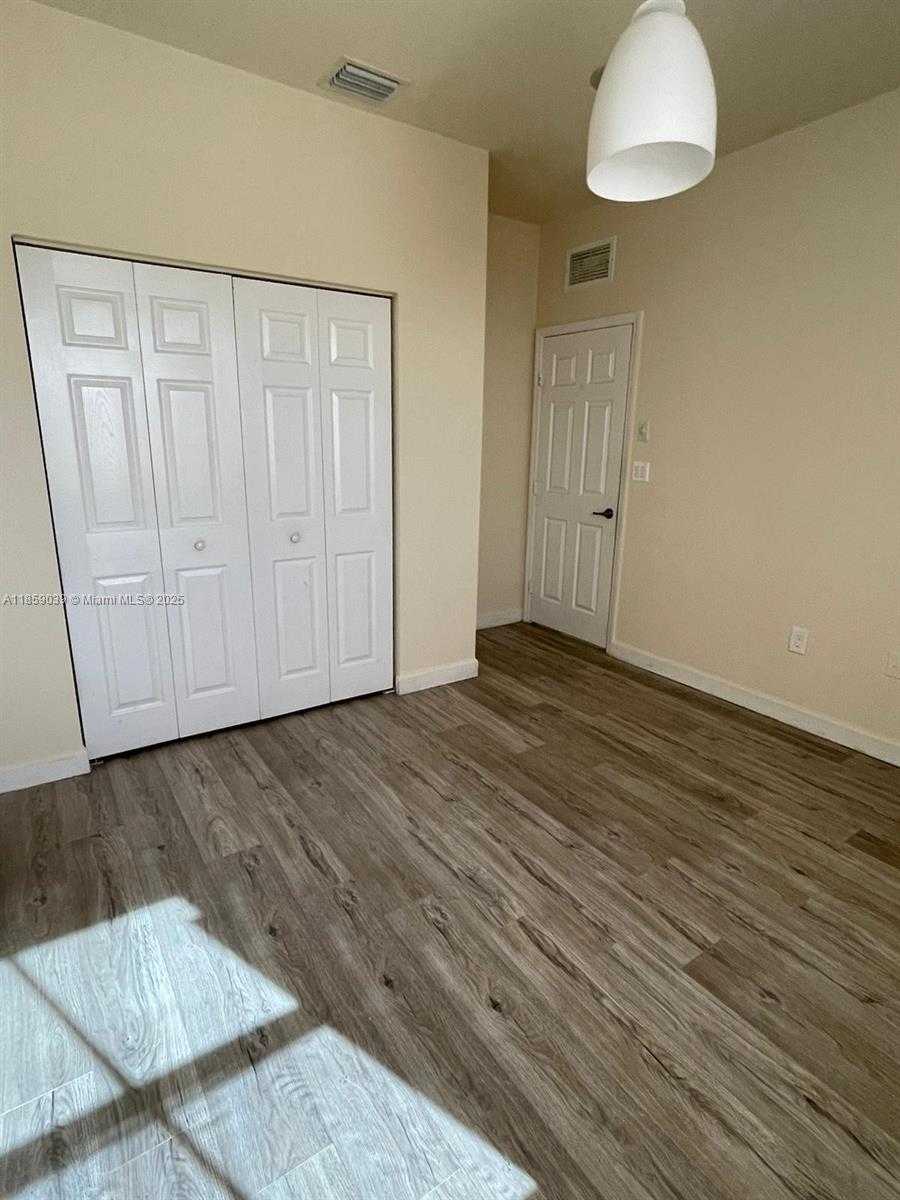 Small Image of 9143 SOUTH WEST 227TH TER #., Cutler Bay Number 14