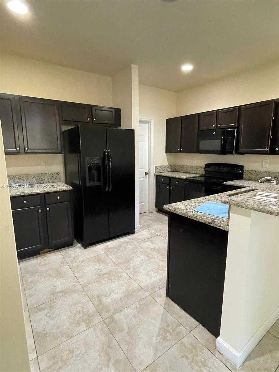 Small Image of 9143 SOUTH WEST 227TH TER #., Cutler Bay Number 7
