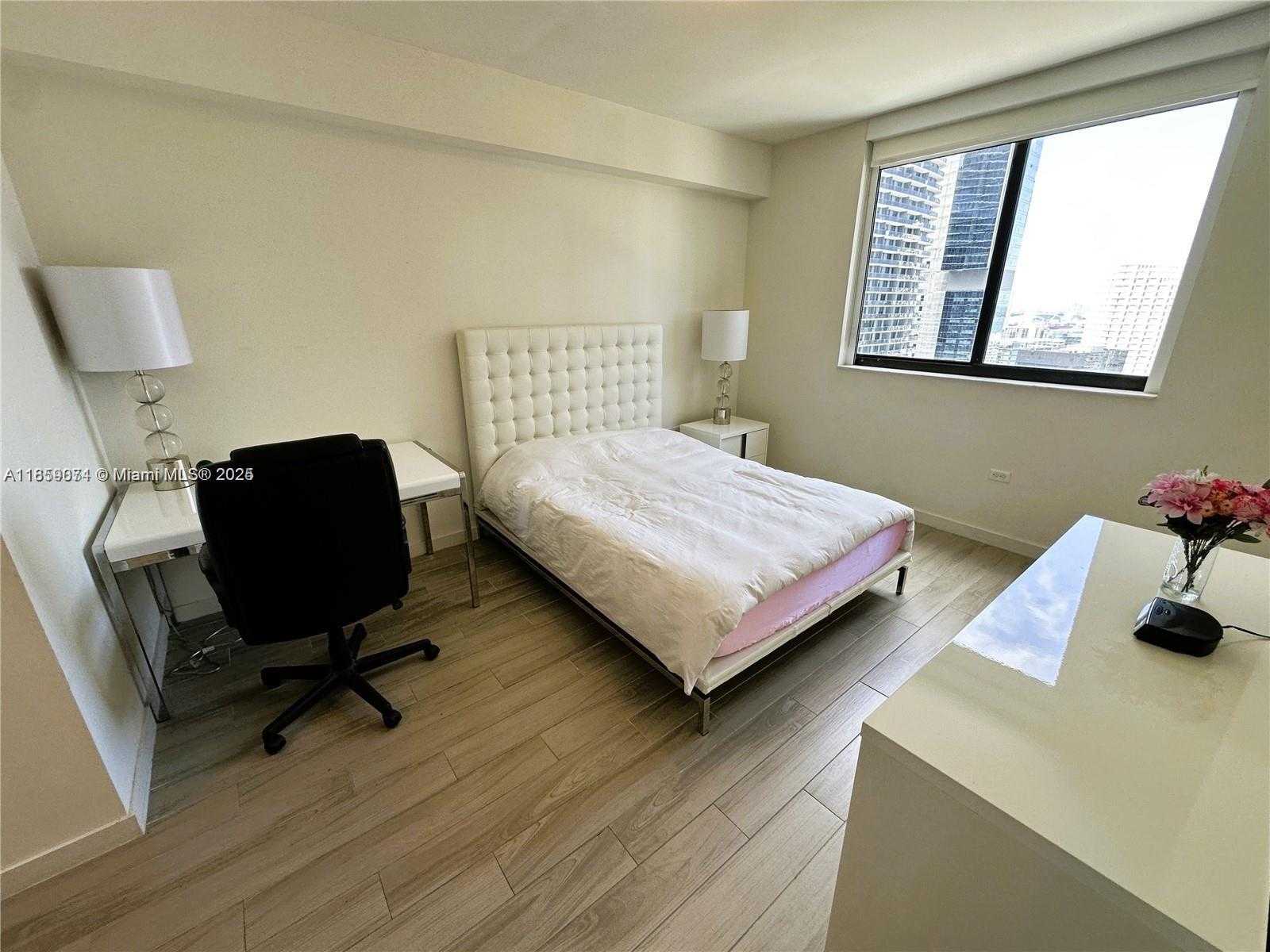 Small Image of 999 SOUTH WEST 1ST AVE #2910, Miami Number 9