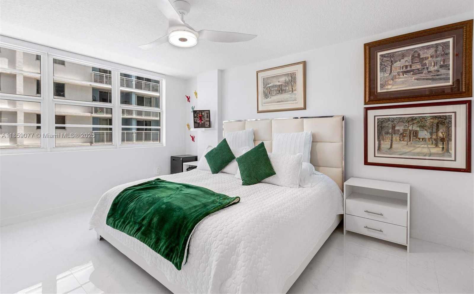 Small Image of 6917 COLLINS AVE #906, Miami Beach Number 14