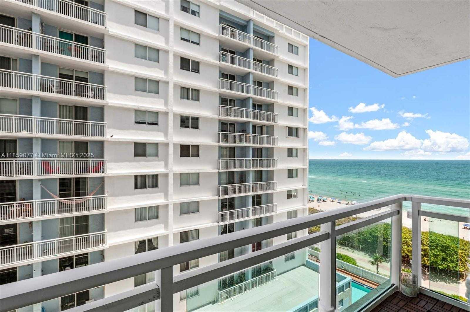 Small Image of 6917 COLLINS AVE #906, Miami Beach Number 18