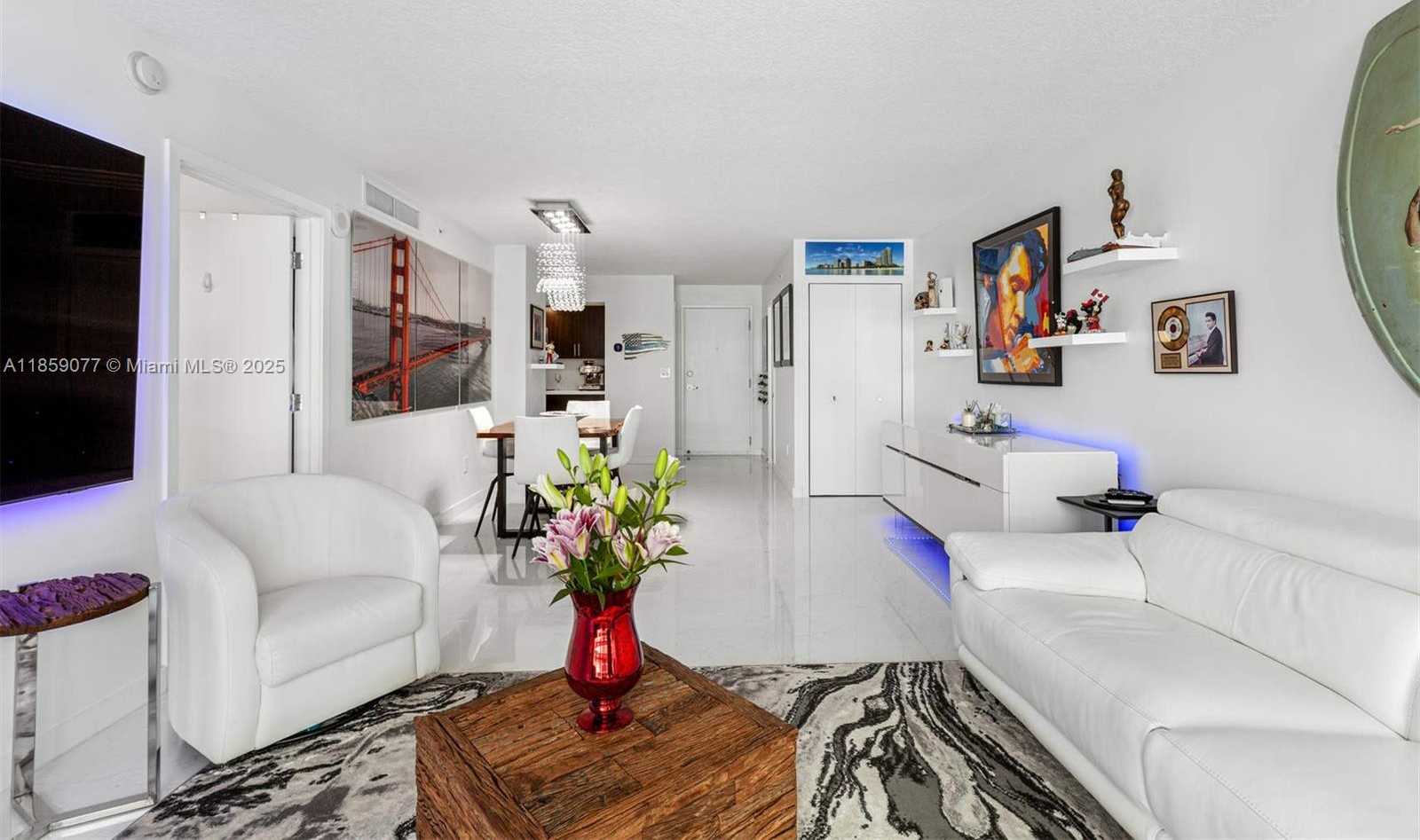 Small Image of 6917 COLLINS AVE #906, Miami Beach Number 5