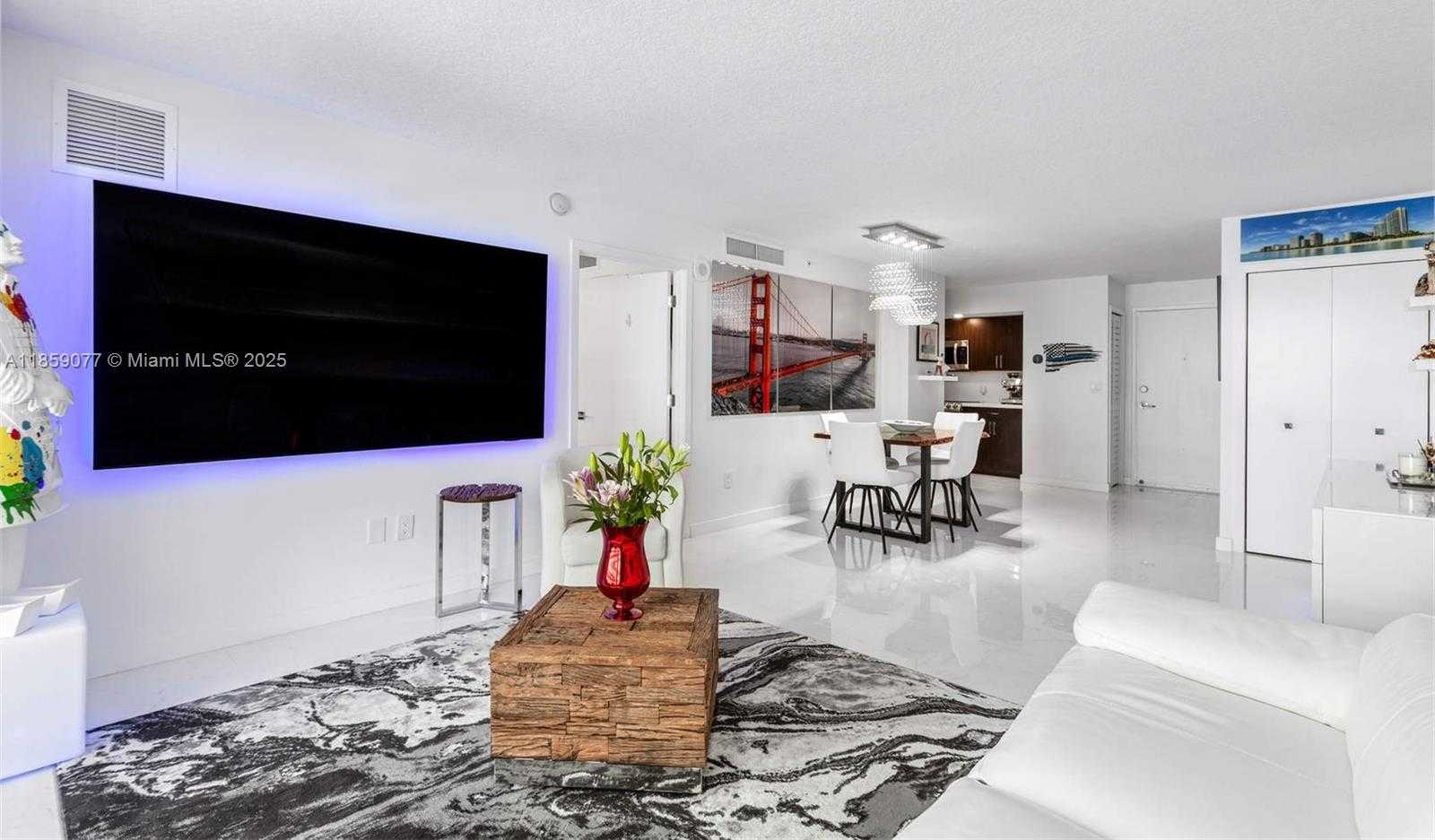 Small Image of 6917 COLLINS AVE #906, Miami Beach Number 6
