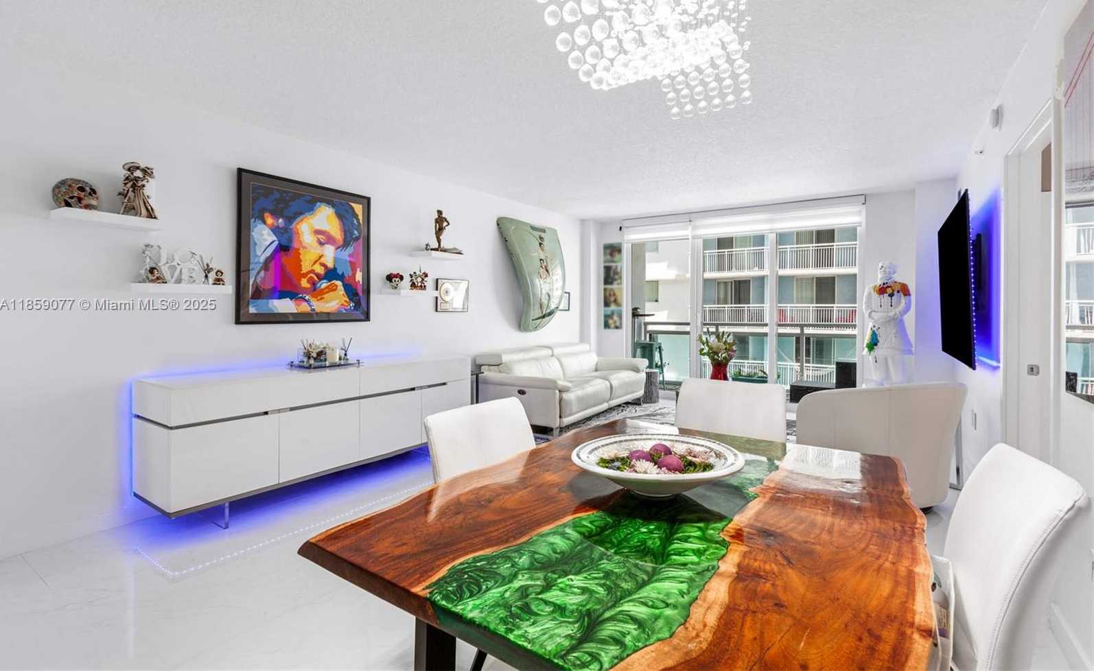 Small Image of 6917 COLLINS AVE #906, Miami Beach Number 8