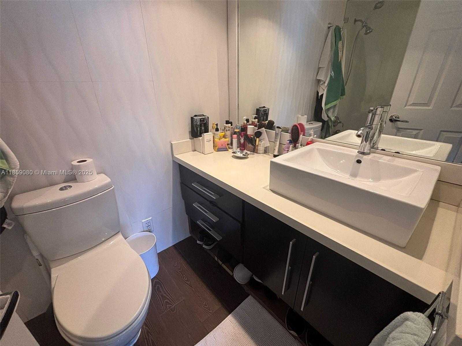 Small Image of 6770 INDIAN CREEK DR #5R, Miami Beach Number 8