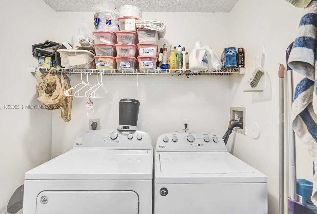 Small Image of 285 BRIDGETON WAY, Weston Number 27