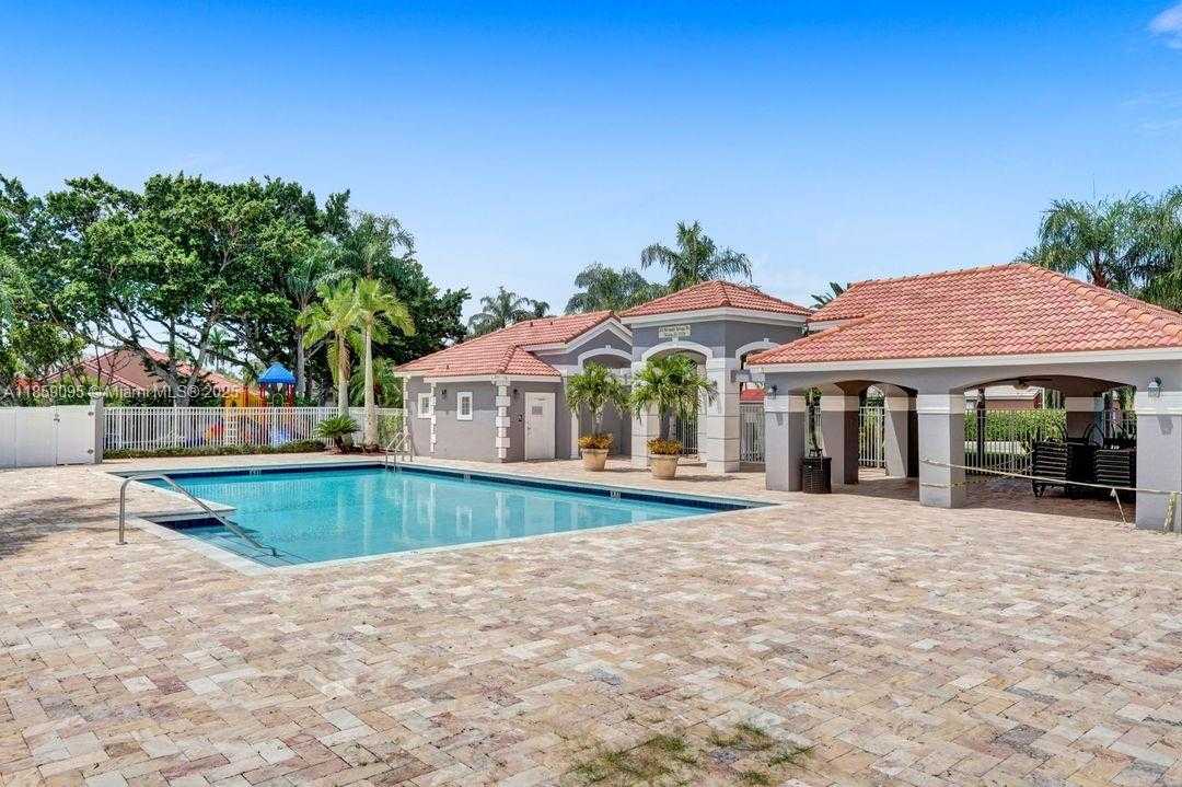 Small Image of 285 BRIDGETON WAY, Weston Number 35