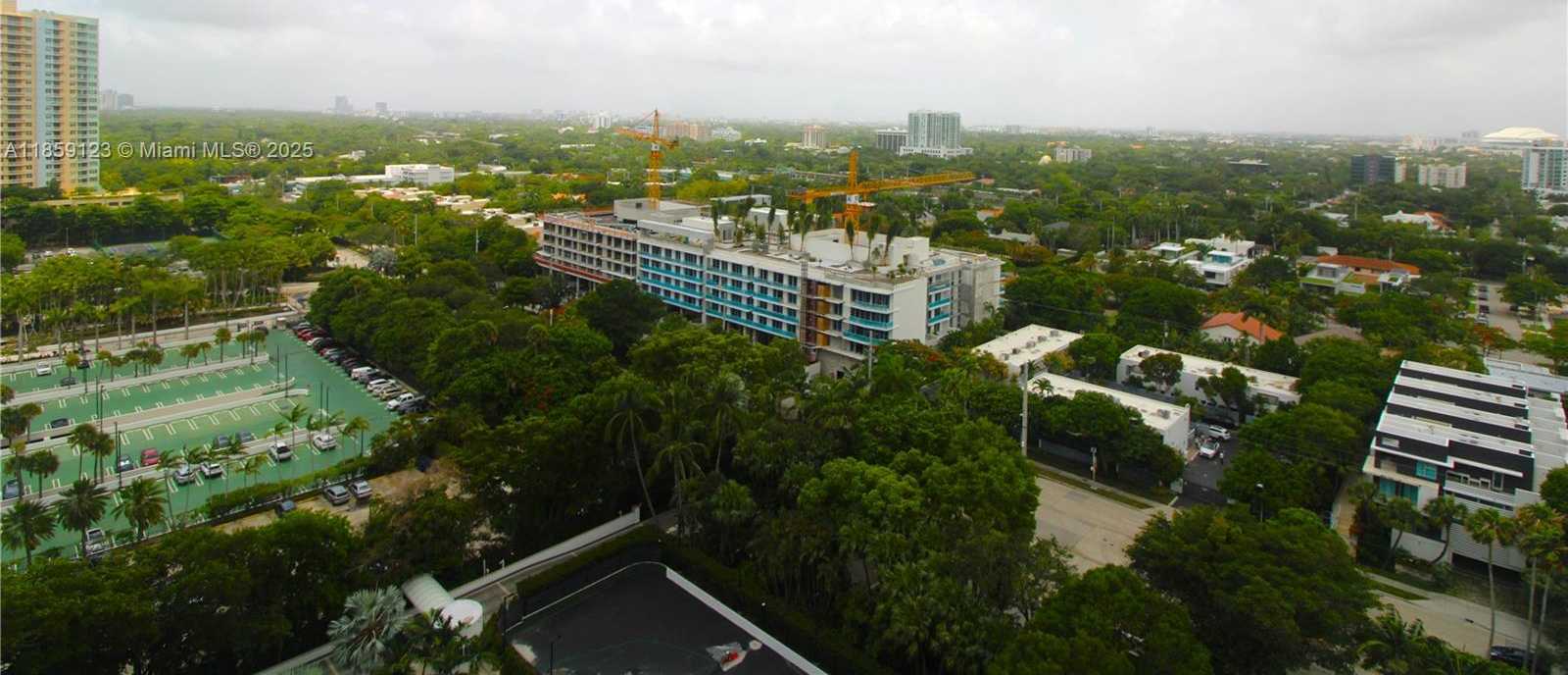 Small Image of 2101 BRICKELL AVE #1711, Miami Number 21