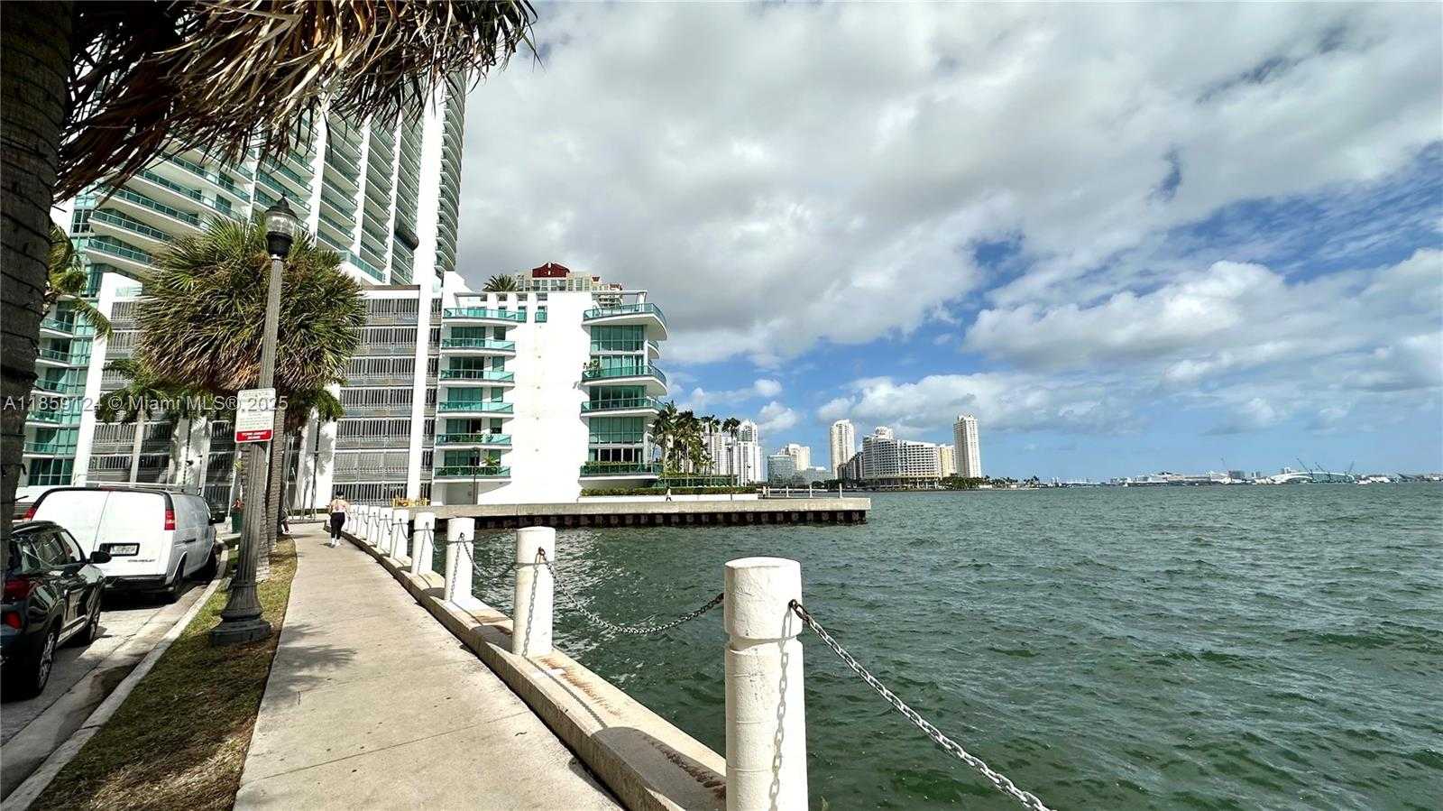 Small Image of 1408 BRICKELL BAY DR #907, Miami Number 10