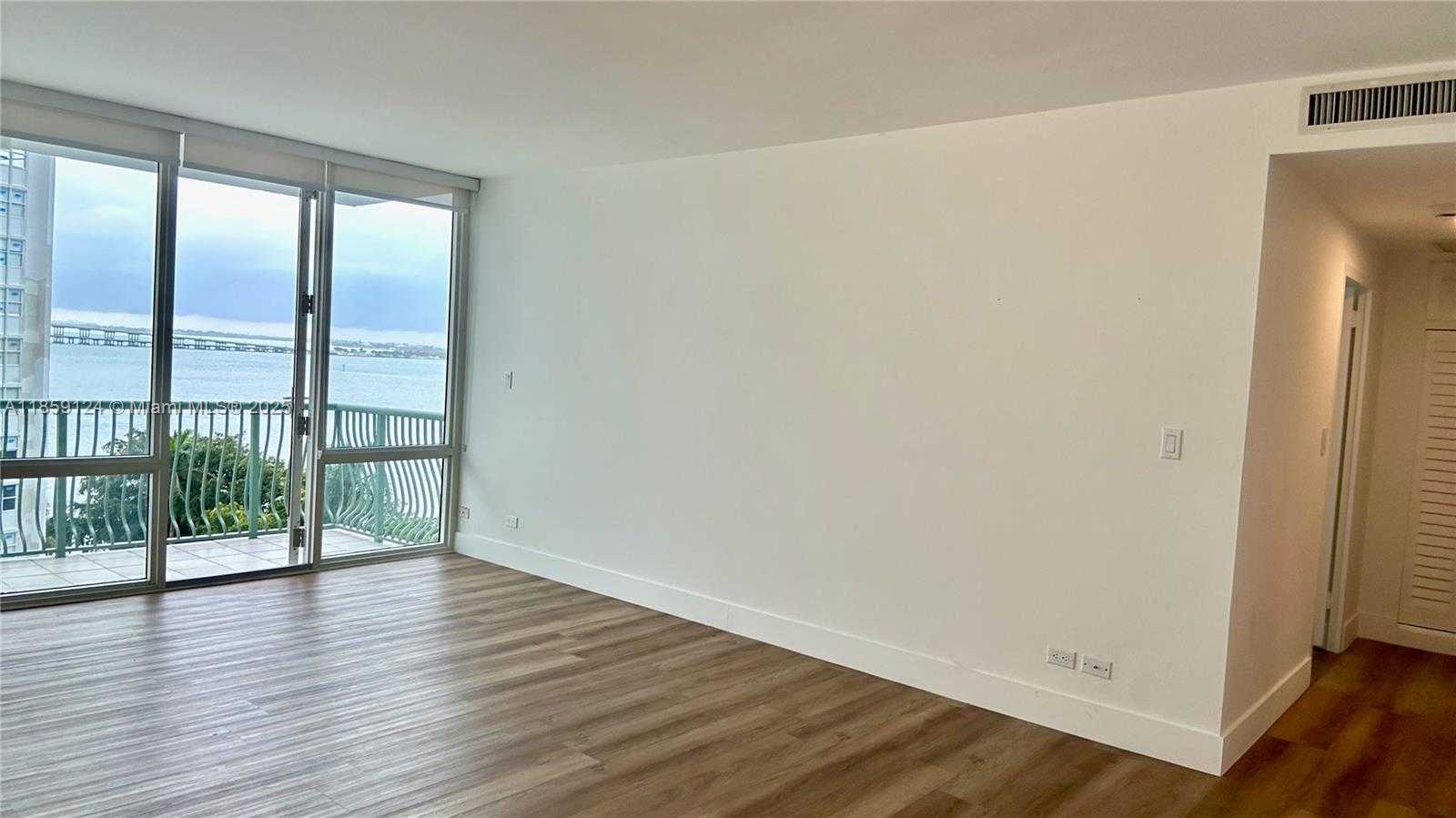 Small Image of 1408 BRICKELL BAY DR #907, Miami Number 14