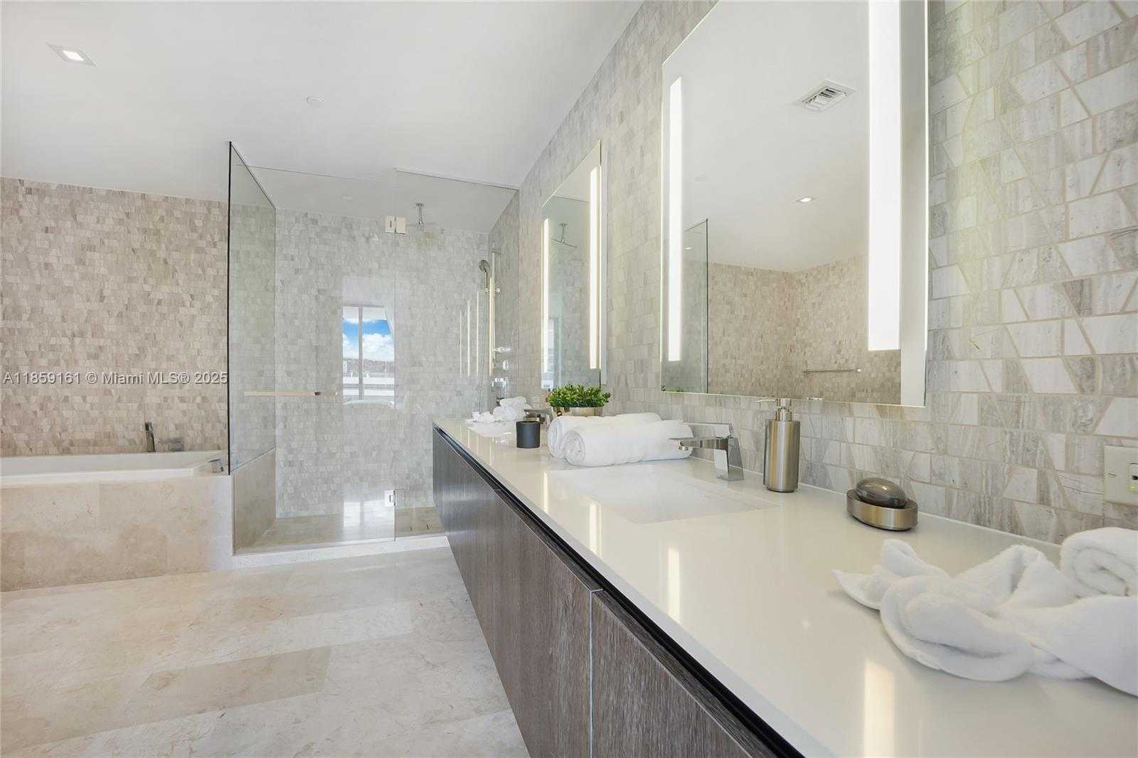 Small Image of 88 SOUTH WEST 7TH ST #1810, Miami Number 8