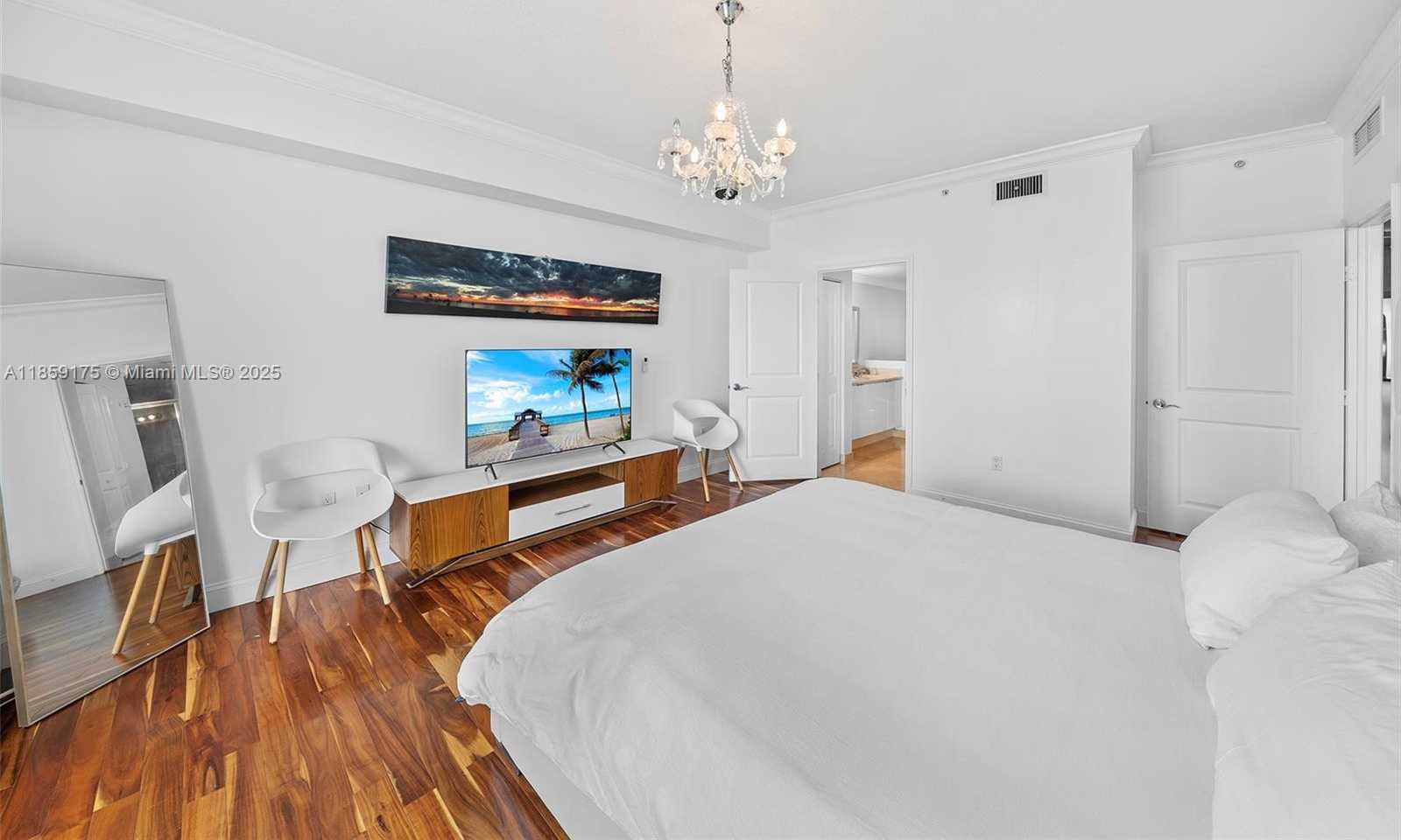 Small Image of 7900 HARBOR ISLAND DR #1214, North Bay Village Number 17